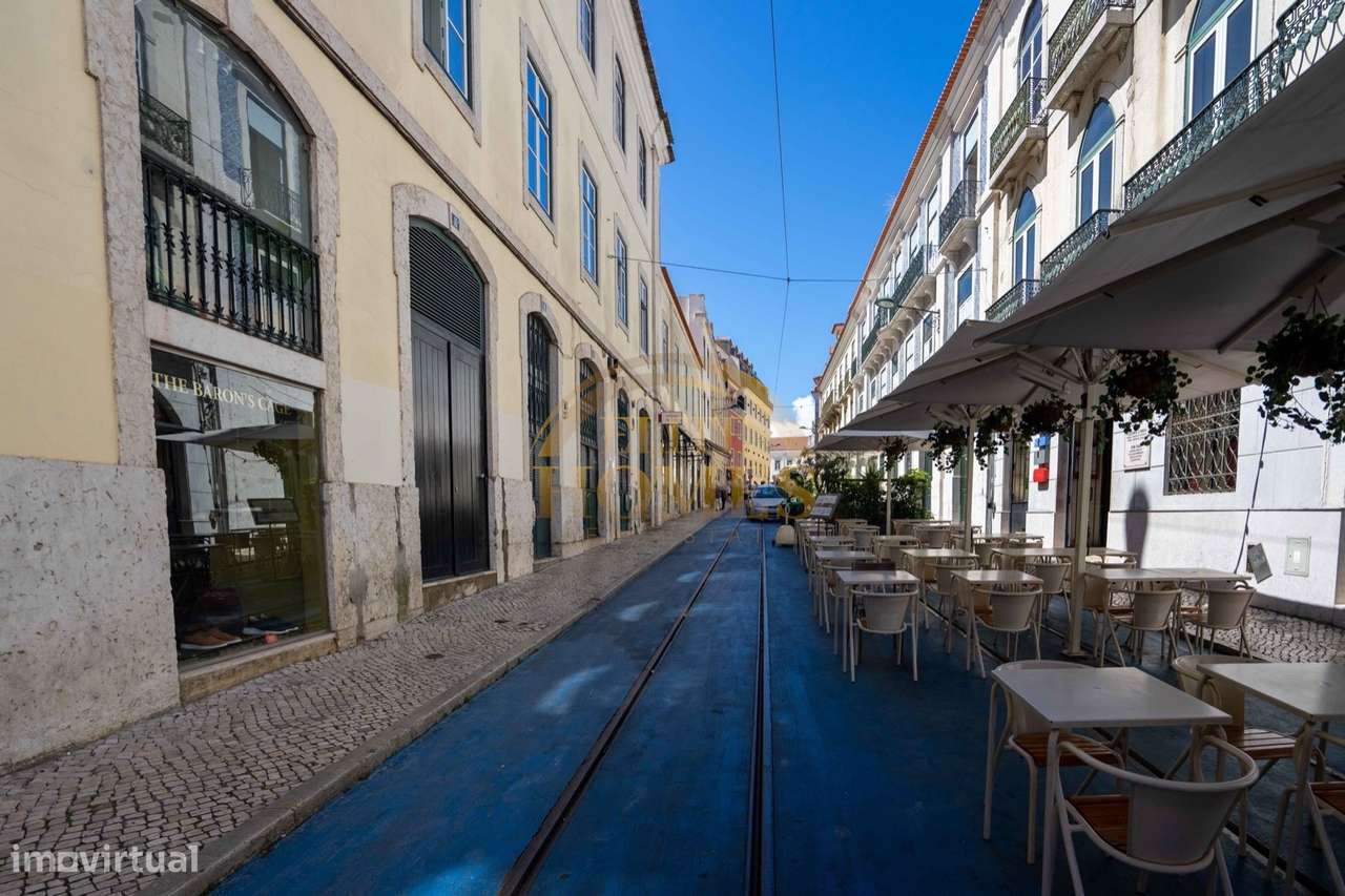 Chiado, T3 convertido em 2x T1 com rentabilidade-26
