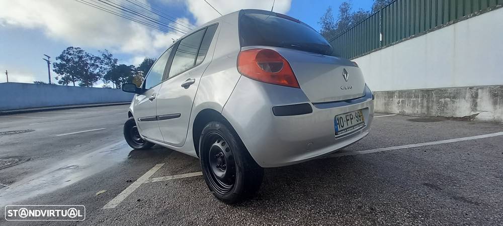 Renault Clio 1.5 dCi Rip Curl - 10