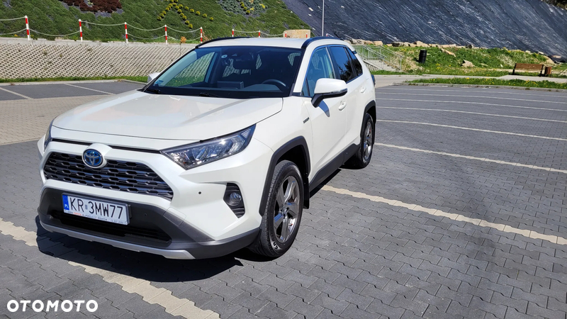 Toyota RAV4 - 3