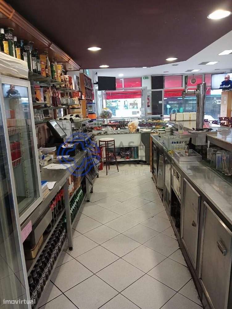 CAFÉ PARA VENDA, EM PLENO FUNCIONAMENTO - Grande imagem: 5/56