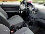 Chevrolet Aveo 1.2 16V Base - 18