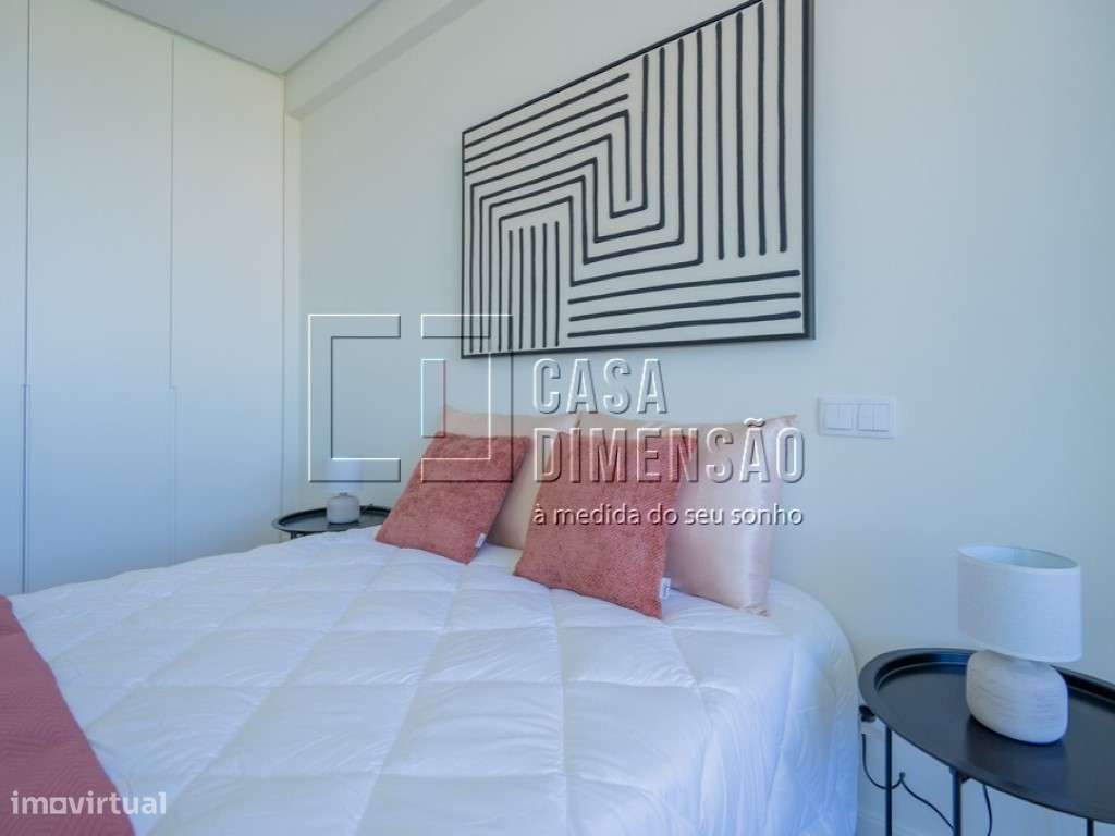 Apartamento T3 com Varanda em Benfica - Totalmente Mobilado e Pront...-44
