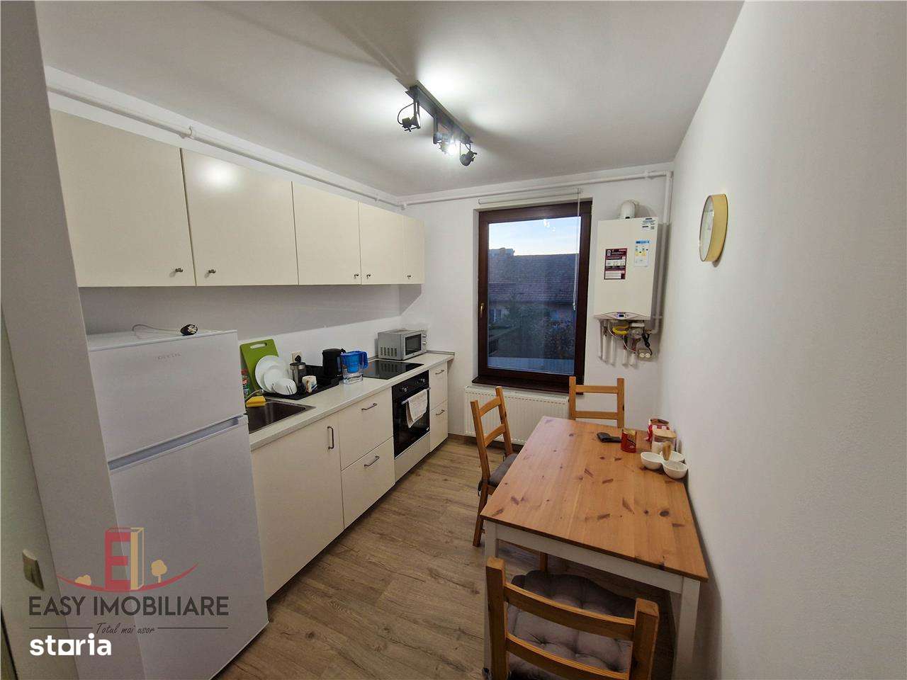 Apartament 1 camera, UMF, centru, Residential, parcare, Targu Mures - Imagine principală: 2/10