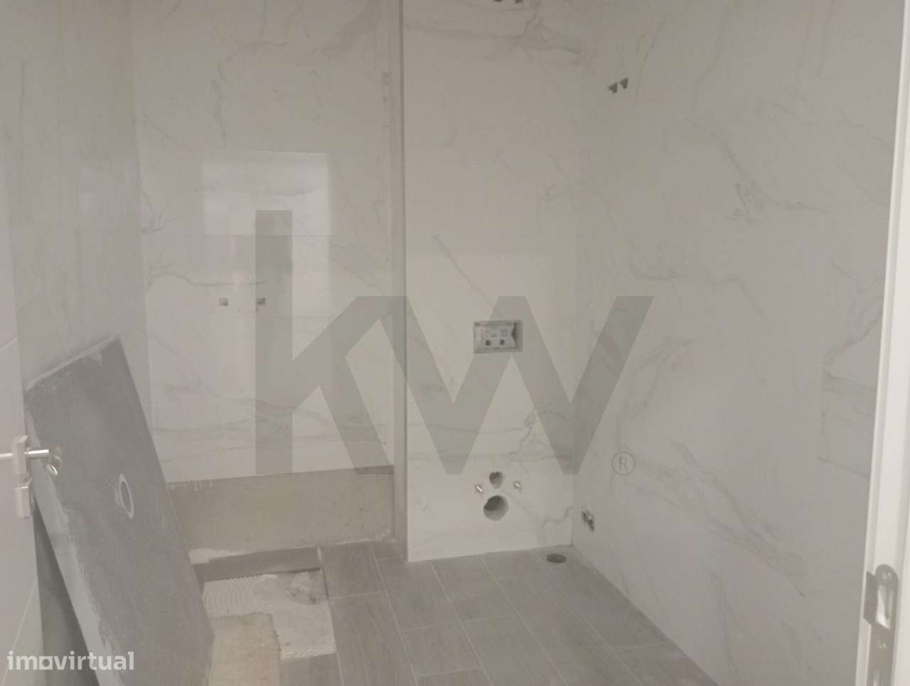 Moradia em Banda T5 Corroios - Grande imagem: 4/22