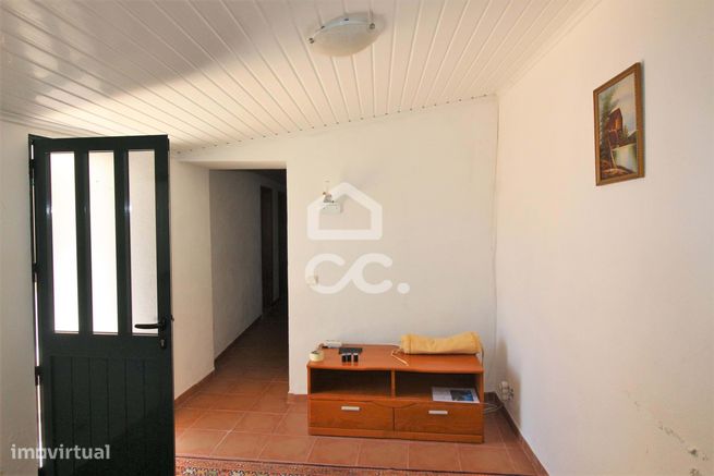 Moradia T2 inserida em Terreno de 528m2 em Gavião-11