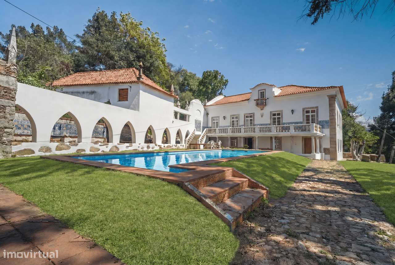 Um Palacete Historico De Prestigio Em Oliveira De Azemeis