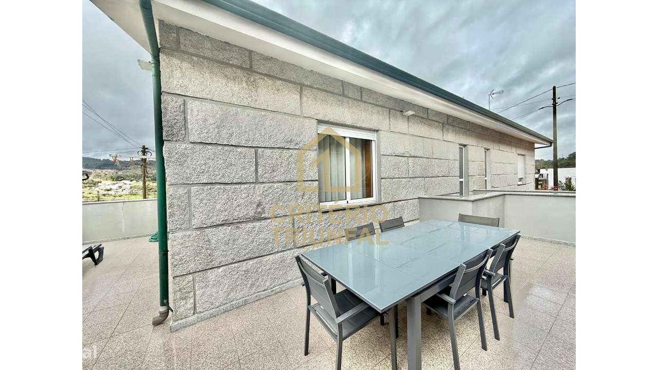 Moradia  T3 Cabeça Santa-Penafiel-21