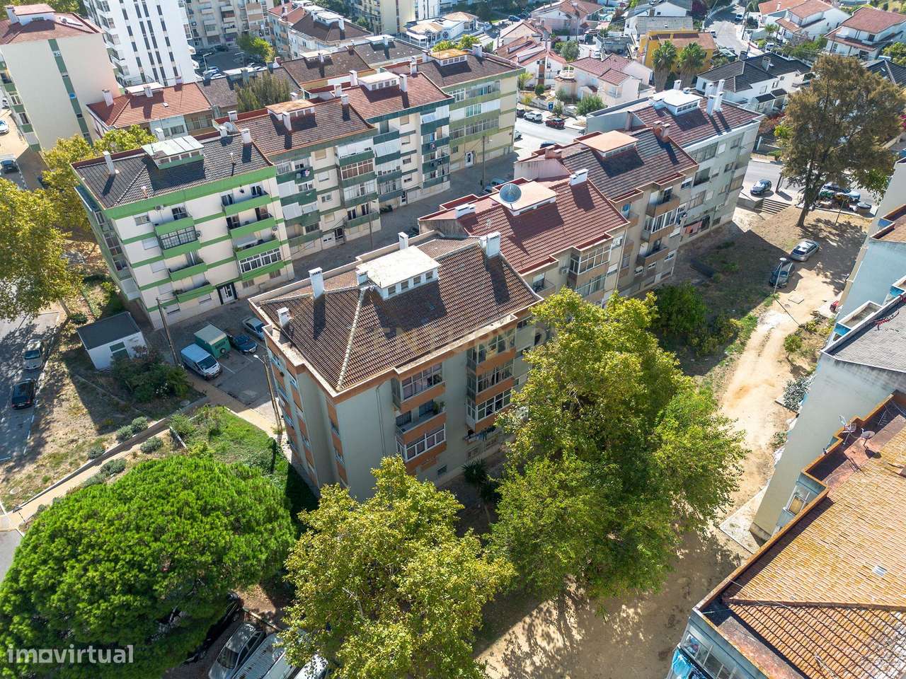 Apartamento T2 na Quinta do Rouxinol, Corroios-29