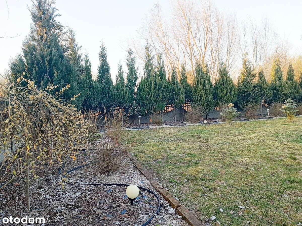Dom wolnostojący 180m2 wśród ciszy i zieleni-15