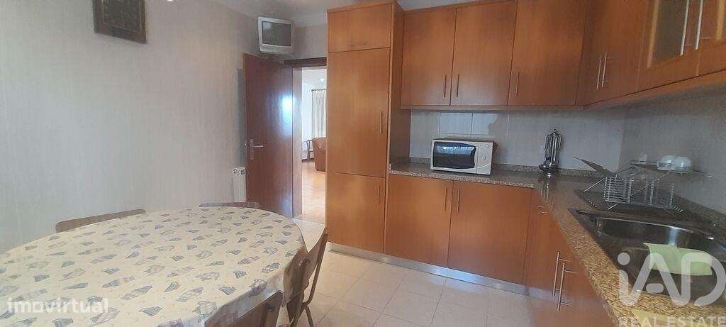 Casa / Villa T4 em Castelo do Neiva de 250,00 m2 - Grande imagem: 3/20