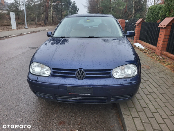 Volkswagen Golf IV 2.3 V5 4Mot Highline - 10