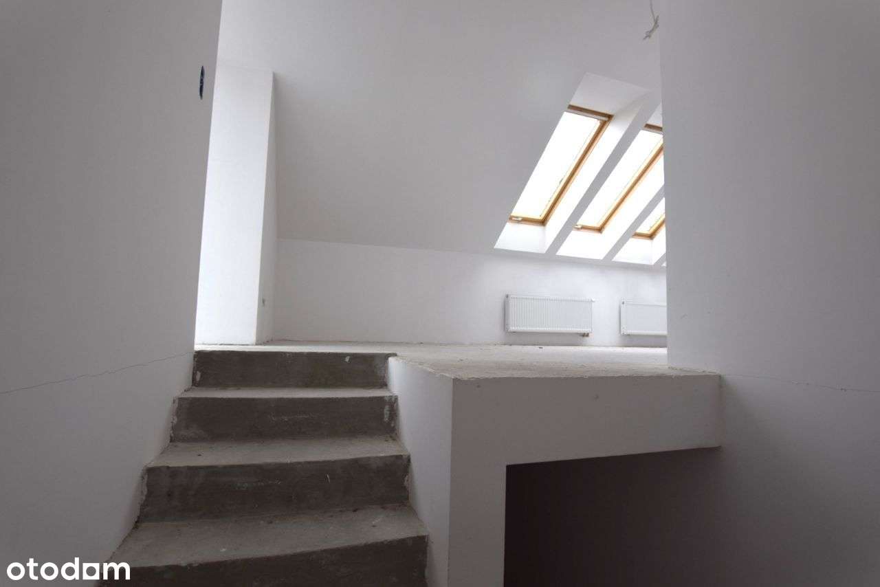 Poddasze na całym budynku  w pięknej kamienicy " ATELIER 1905 " - Pełny obrazek: 4/15