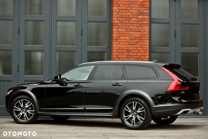 Volvo V90 Cross Country D4 AWD Geartronic - 9