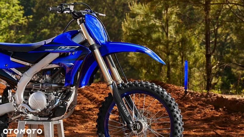 Yamaha YZ - 4