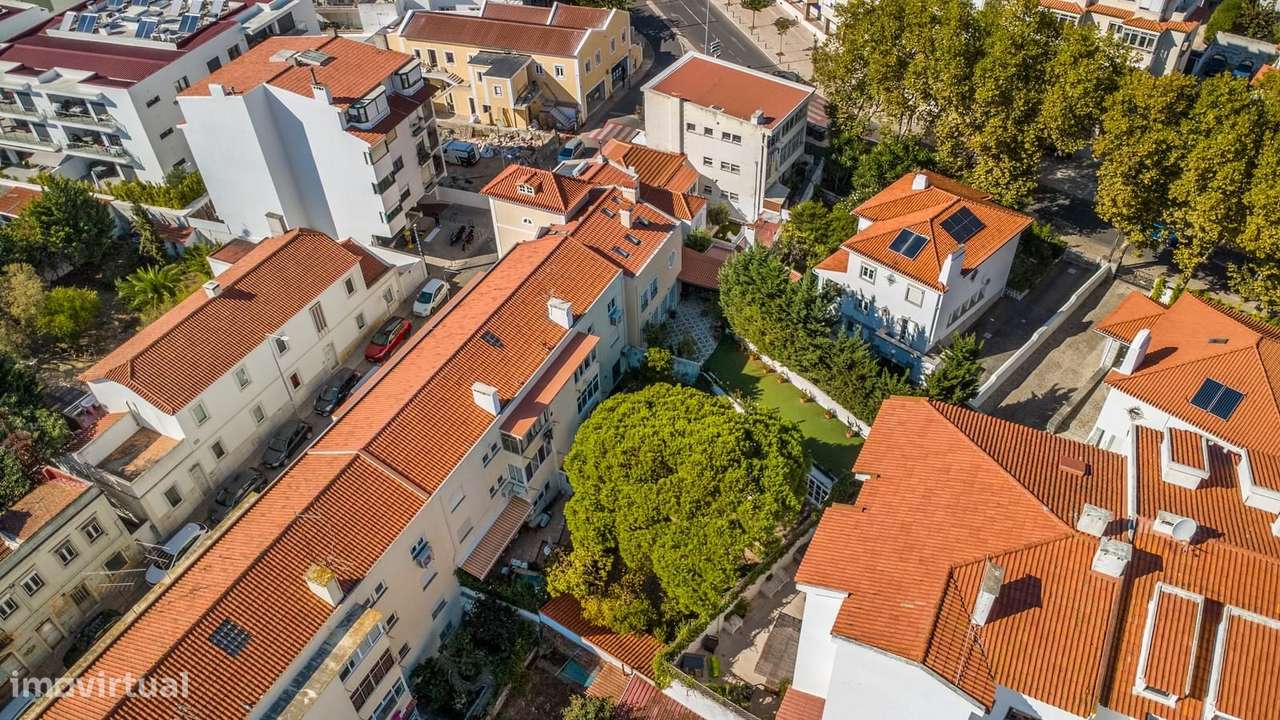 Moradia Isolada T5 com piscina, Parede, Cascais - Grande imagem: 4/48