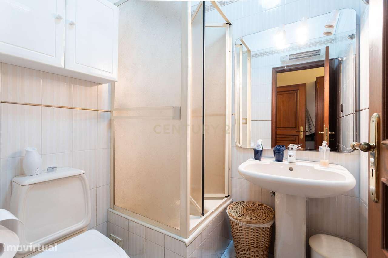 Apartamento T2 em São Domingos de Benfica, Lisboa-11