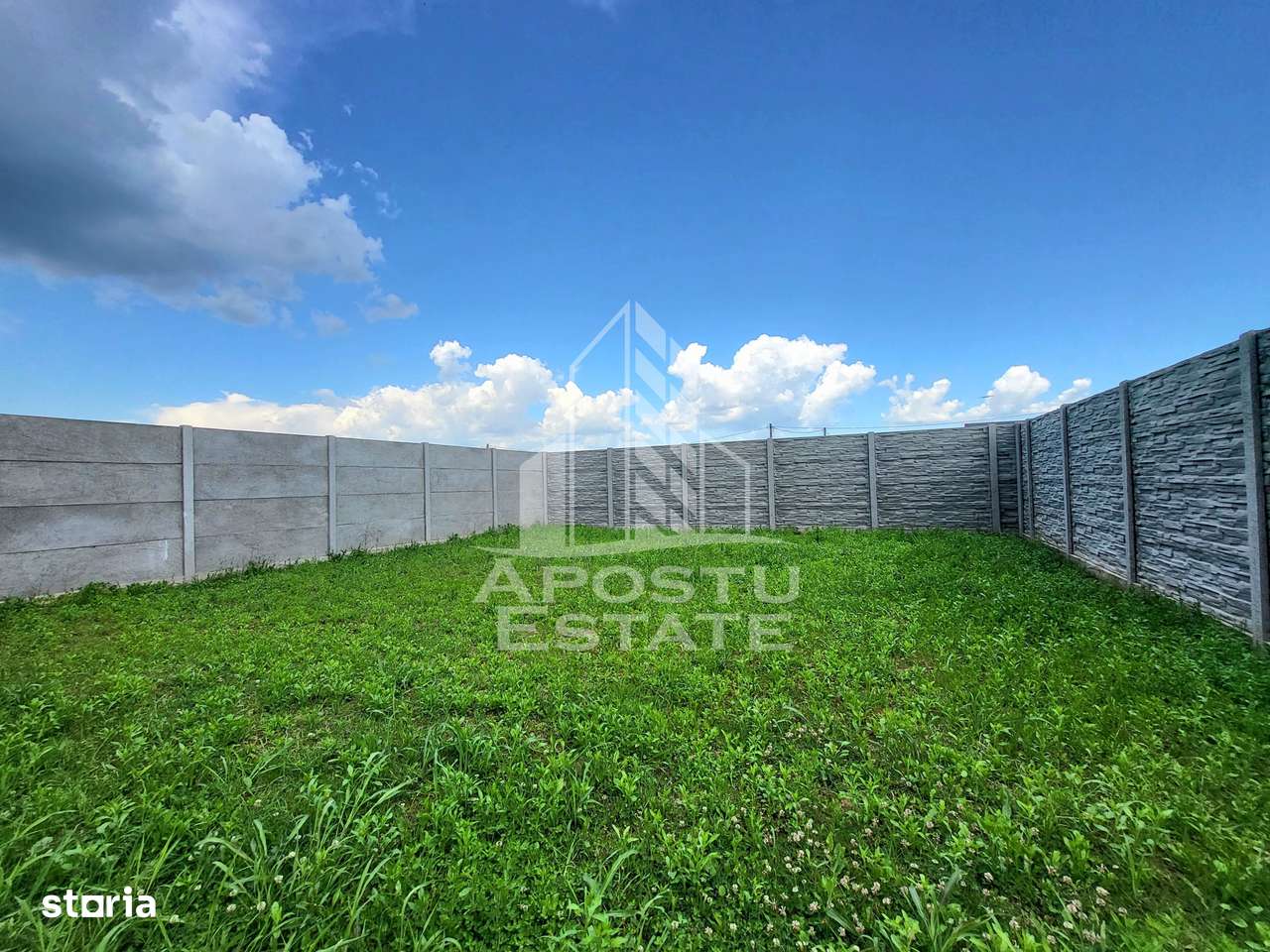 Jumatate de duplex pe parter cu 4 camere si 2 bai, Sag - Imagine principală: 5/13