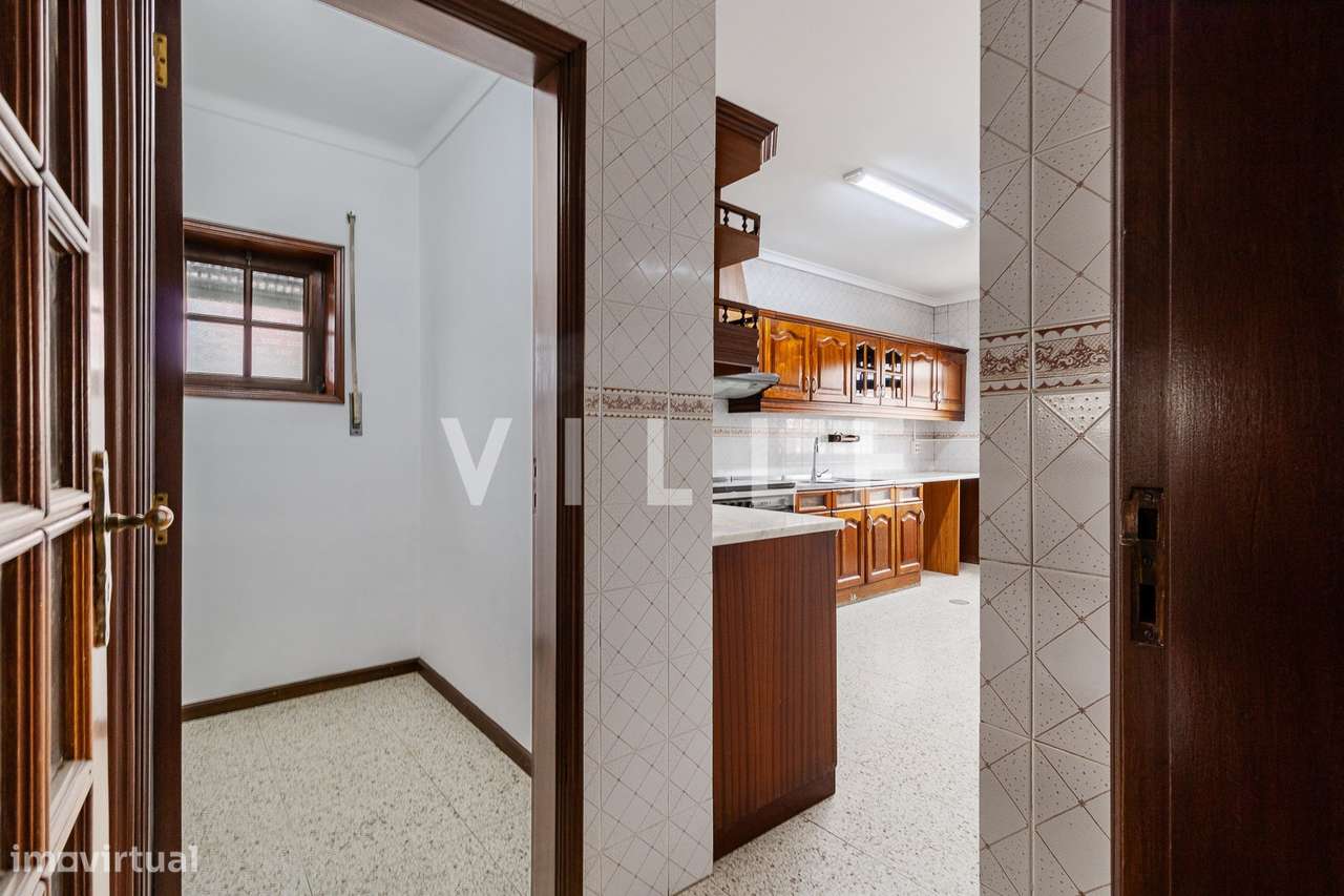 Apartamento T3 com garagem fechada em Ílhavo-11