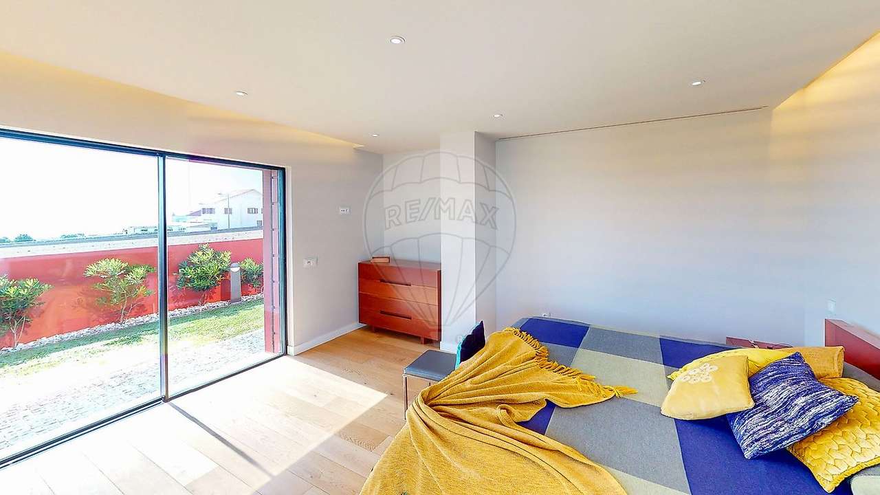 Moradia T4 para venda-29