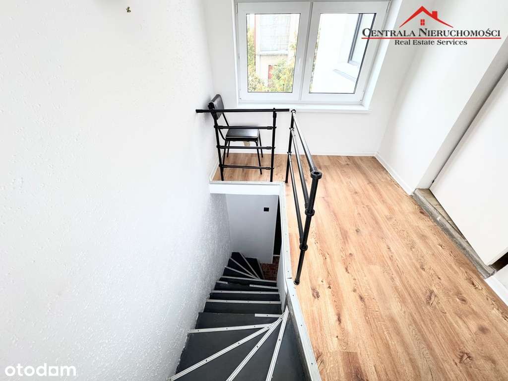 Dom wolnostojący 6 pokoi na osiedlu Stawki-4