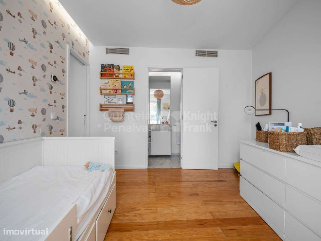 Penthouse T3 Duplex com Terraço | Próximo das Amoreiras-15