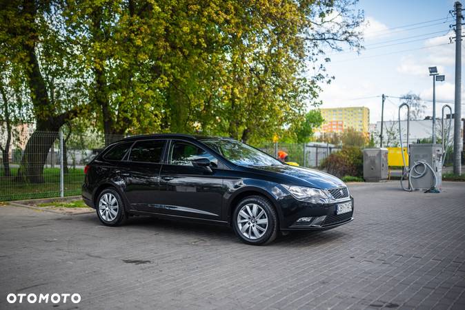 Seat Leon ST 1.2 TSI Start&Stop CONNECT - 2