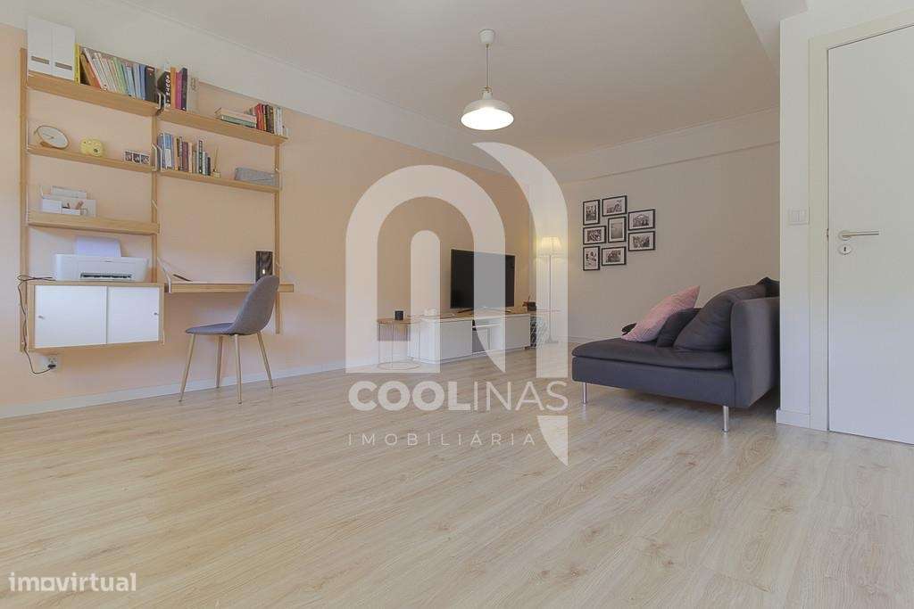 Apartamento T3 transformado em T2 no Borel.-4