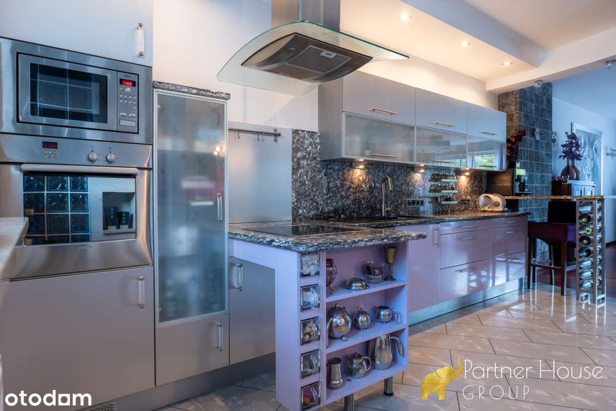 Komfortowy dom rodzinny z tarasem i ogrodem - Pełny obrazek: 5/20