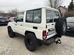 Toyota Land Cruiser LJ70 - 3