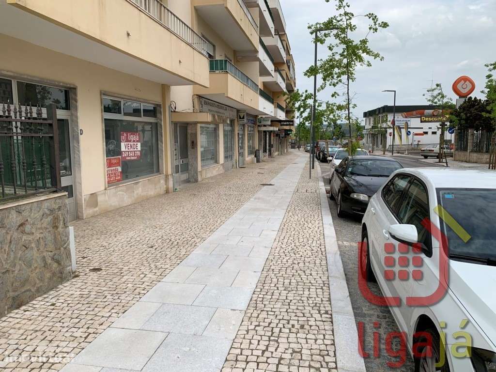 Loja Centro de Ourém! - Grande imagem: 2/7