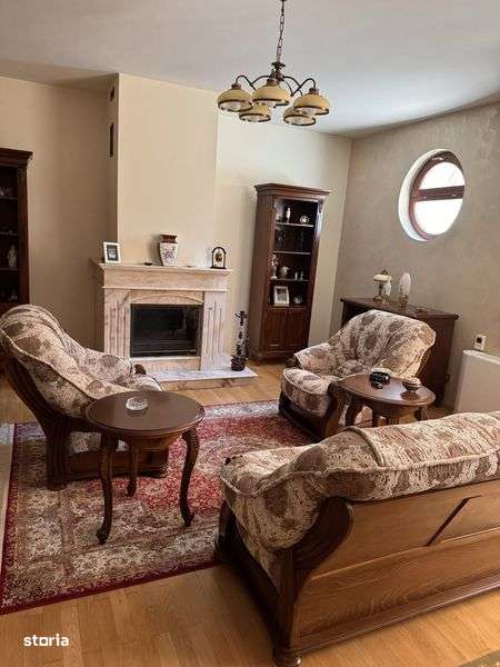 Casa exclusivista de vanzare in Bariera ( auto Kappa) - Imagine principală: 4/8