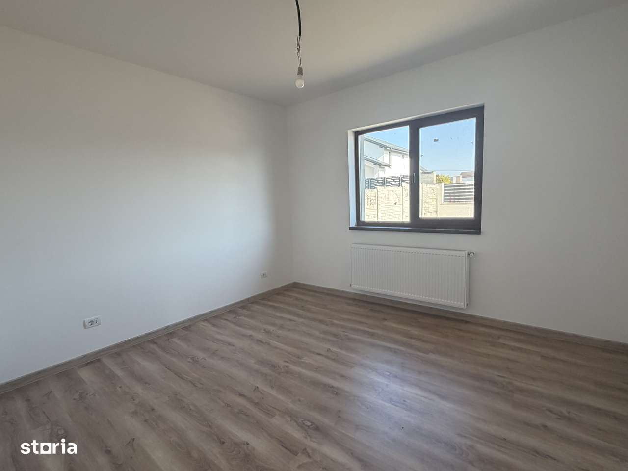 Casă la cheie Simnicul de jos !-7