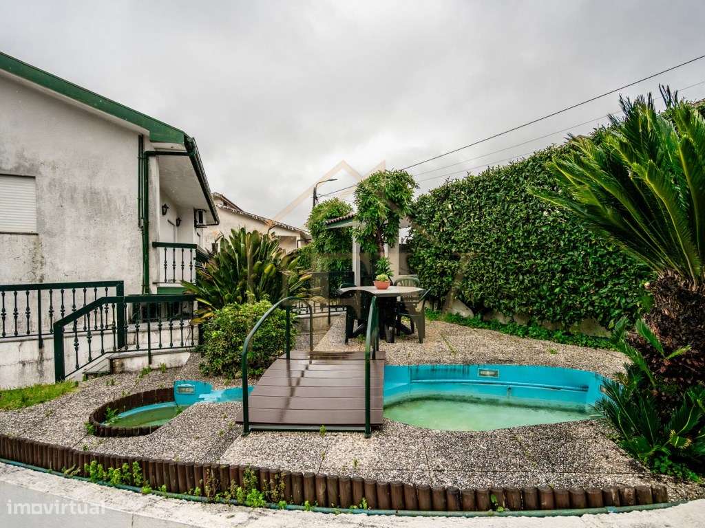 Moradia Bi-Familiar T5 | Vizela-1