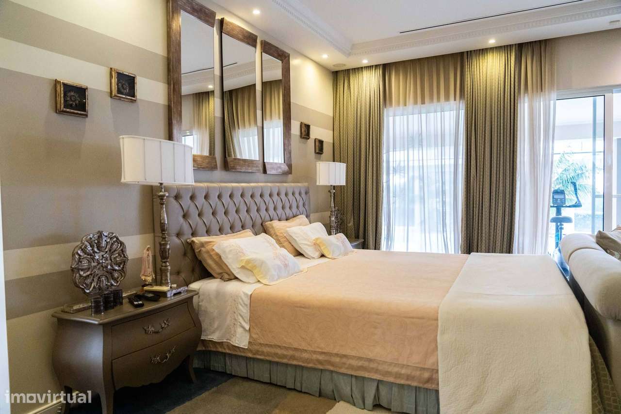 Luxuosa Moradia com 4 quartos localizada em Rosto do Cão - São Roque - Grande imagem: 3/57