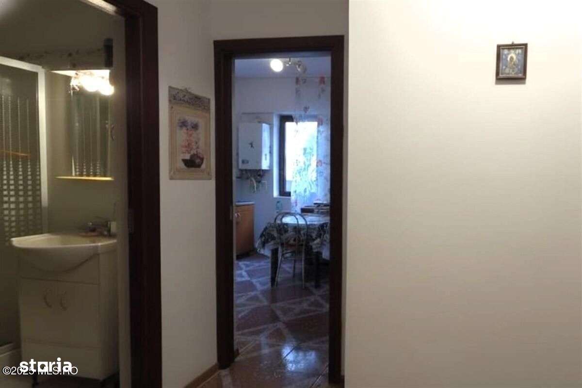 Km 4-5 - Lidl, Garsoniera decomandata, 40 mp, incadrata, etajul 1!-13