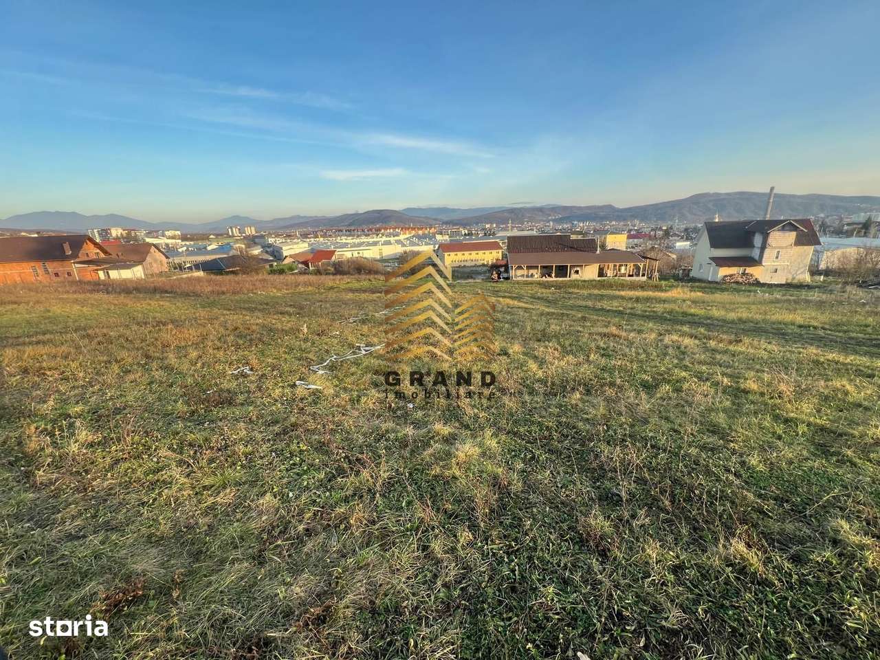 TEREN INTRAVILAN| STRADA TARPIULUI| 6000 Euro| PARCELABIL|-4