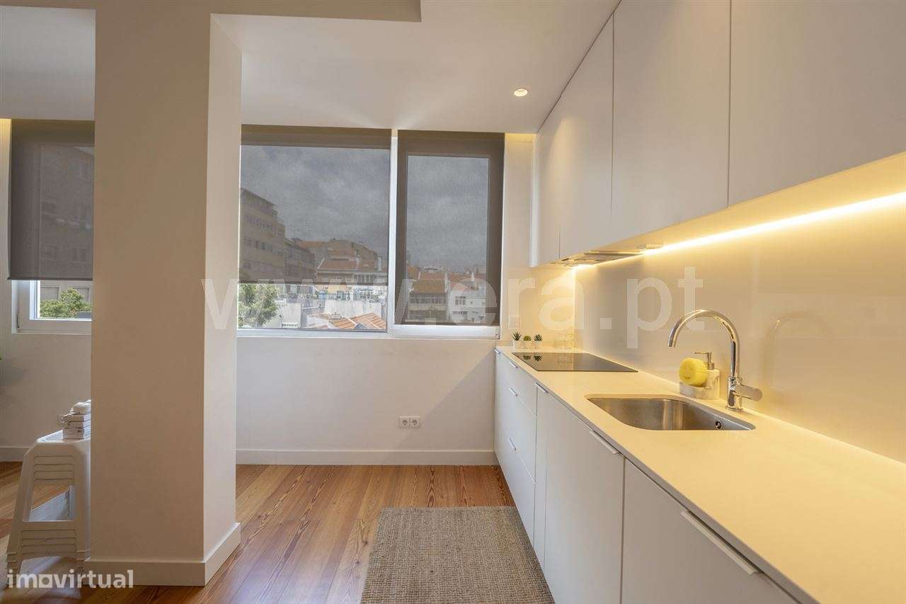 Apartamento T1/T2; Algés-5