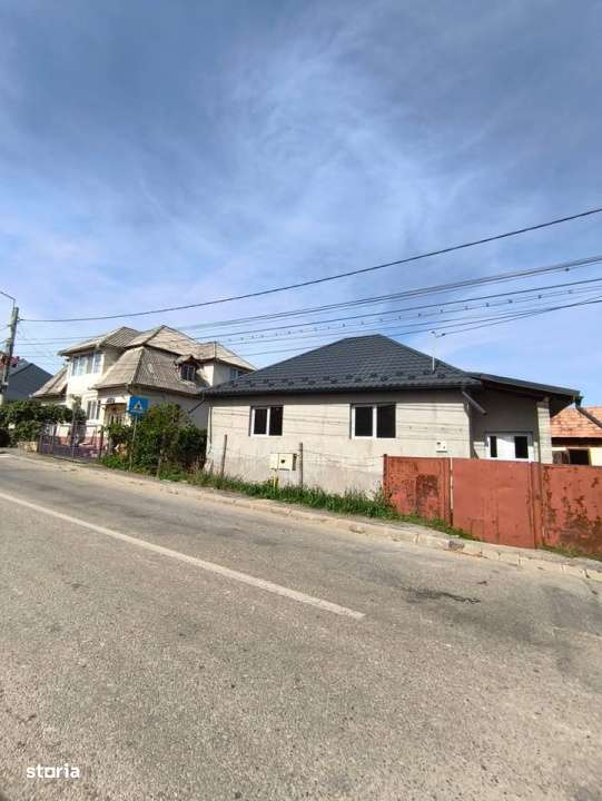 Casa de vanzare 80 mp - 4 camere- teren 400mp -105 000 euro.-2