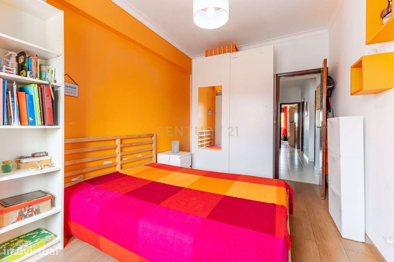 Apartamento T3 em Amora, Seixal-13
