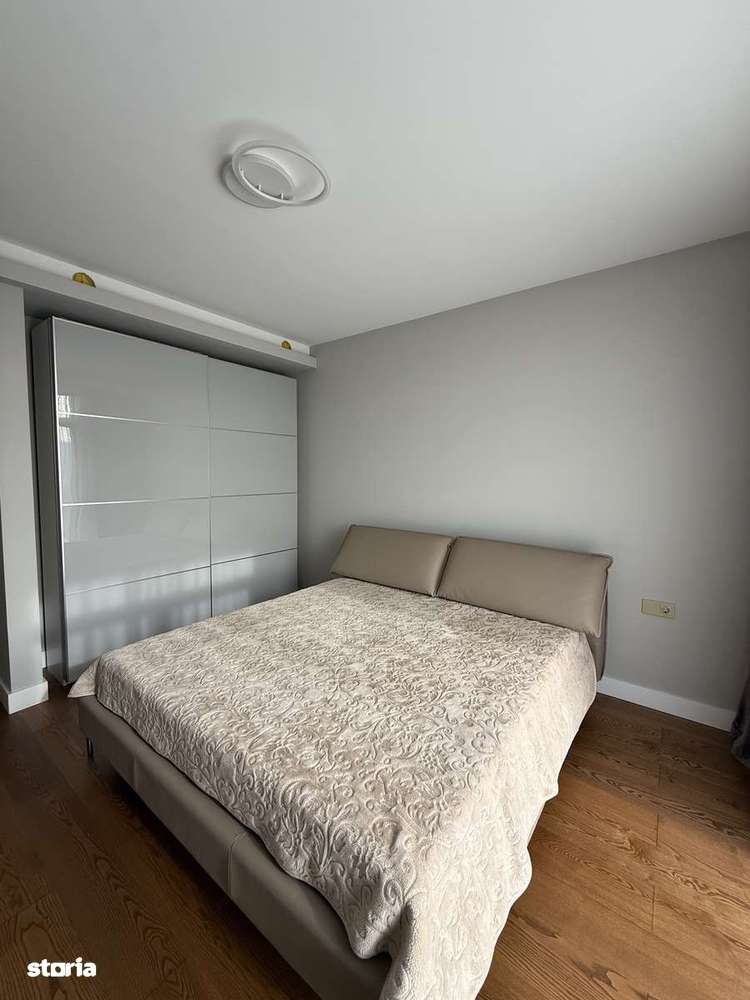 Casă modernă cu priveliște superbă, în mijlocul naturii , teren 21arii-7