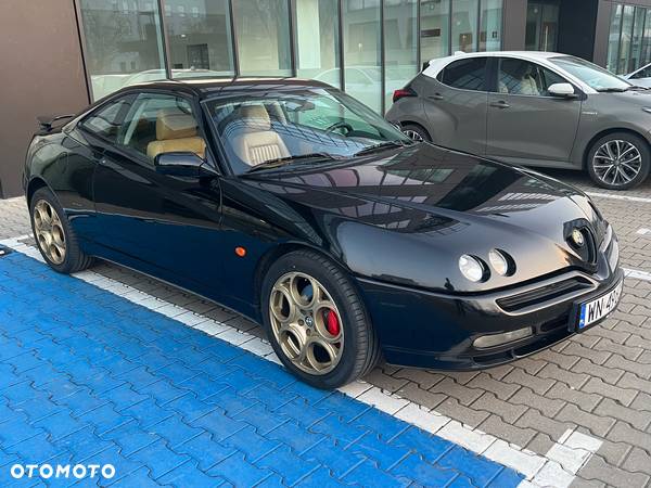 Alfa Romeo GTV 2.0 V6 Turbo Lusso - 3