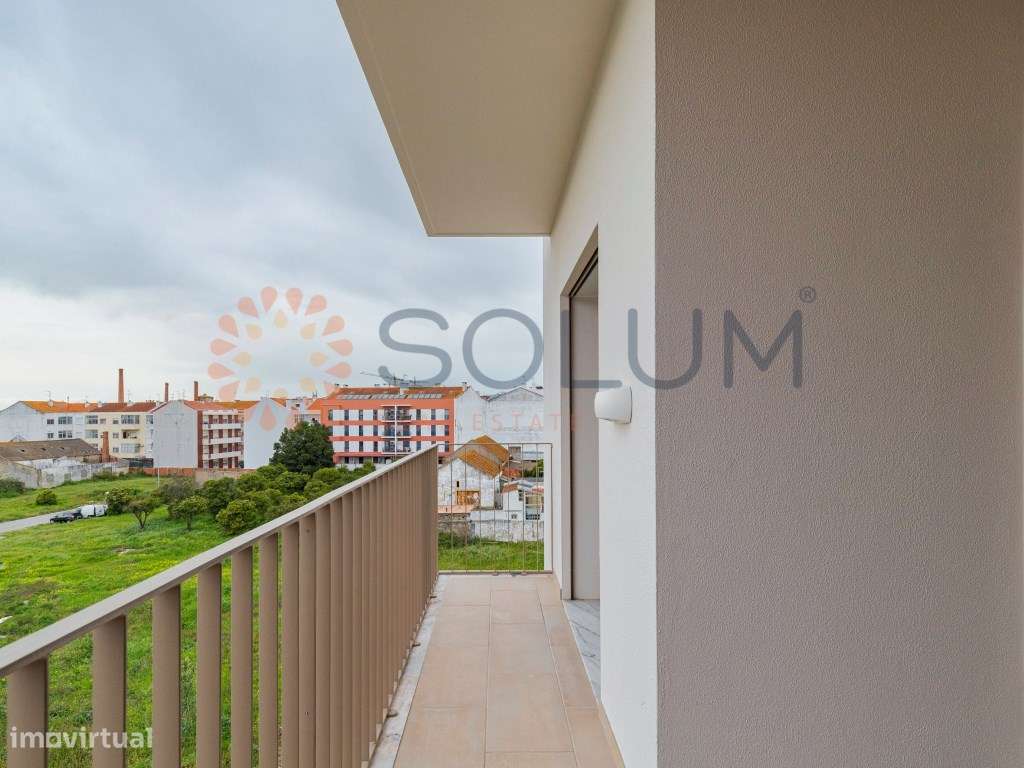 Apartamento Duplex T4 novo com grande Terraço - Montijo-7
