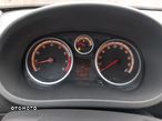 Opel Corsa 1.4 16V 150 Jahre - 11