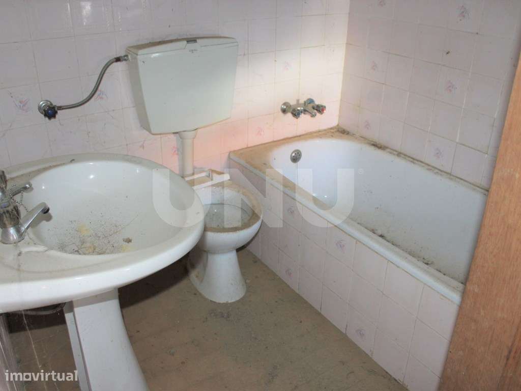 Moradia T1 para Remodelar em Rosmaninhal, Idanha-a-Nova - Grande imagem: 4/7