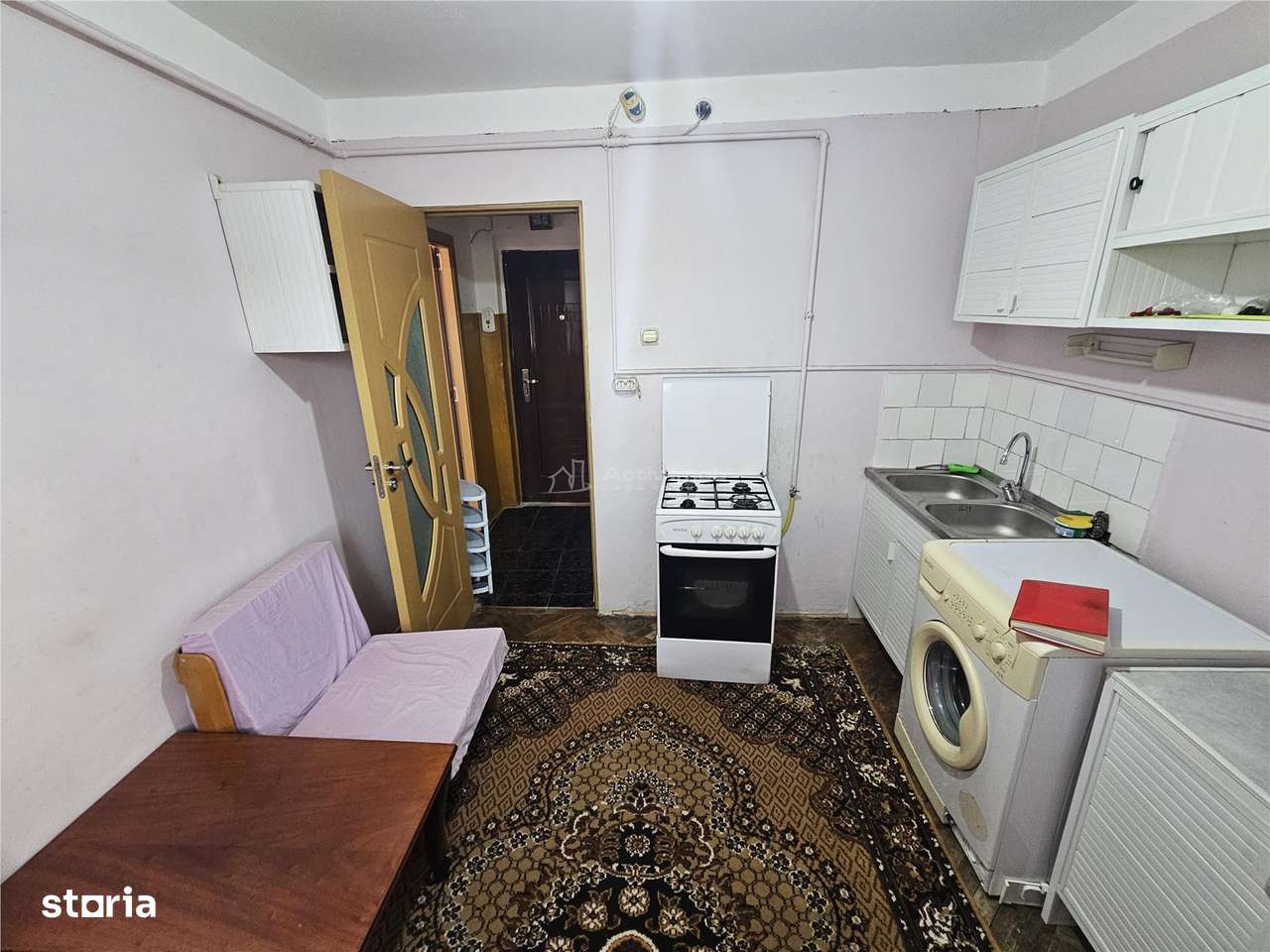 Resita, Garsoniera, Calea Caransebesului - Imagine principală: 3/20