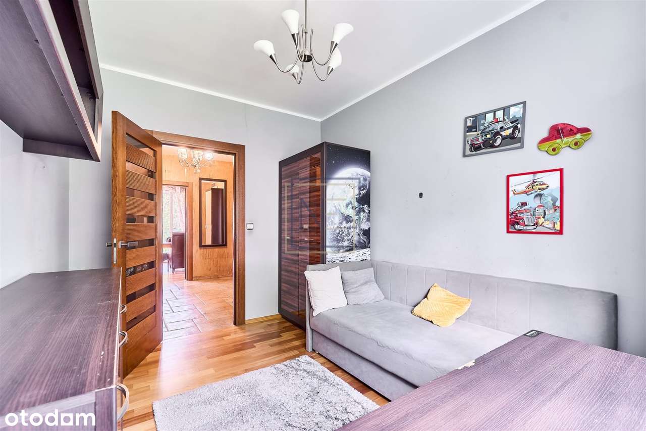 Rozkłądowe M4 z widokiem na las. Osowa Góra-6