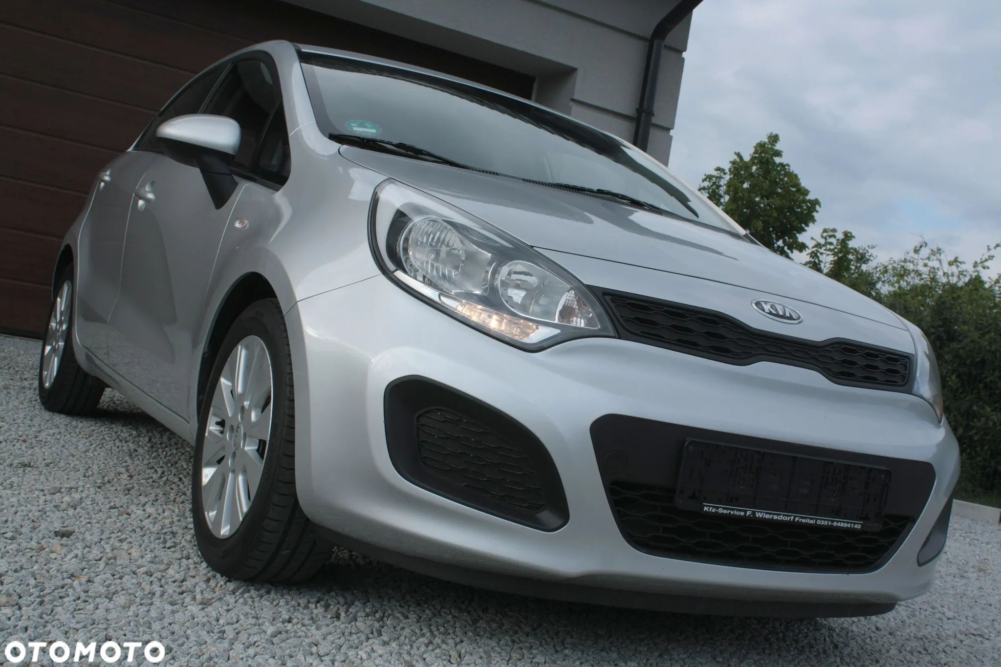 Kia Rio - 1