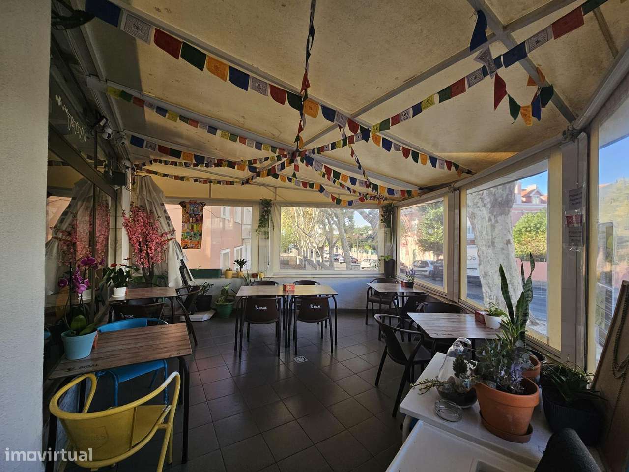 Trespasse Snack Bar com esplanada  | Paço De Arcos - Grande imagem: 5/6