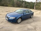 Audi A4 2.0T FSI - 2