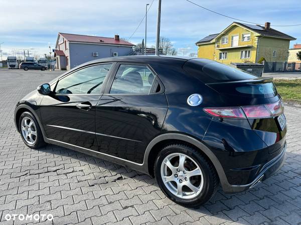 Honda Civic 1.4 i-VTEC Elegance - 4